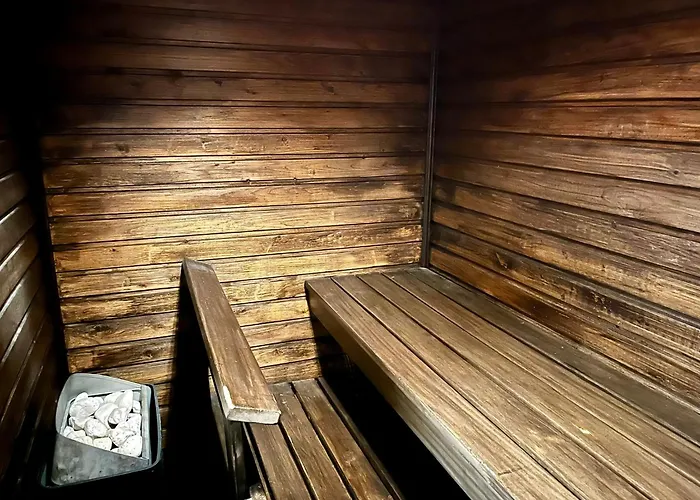 Townhouse With Sauna And Private Parking In Tampere